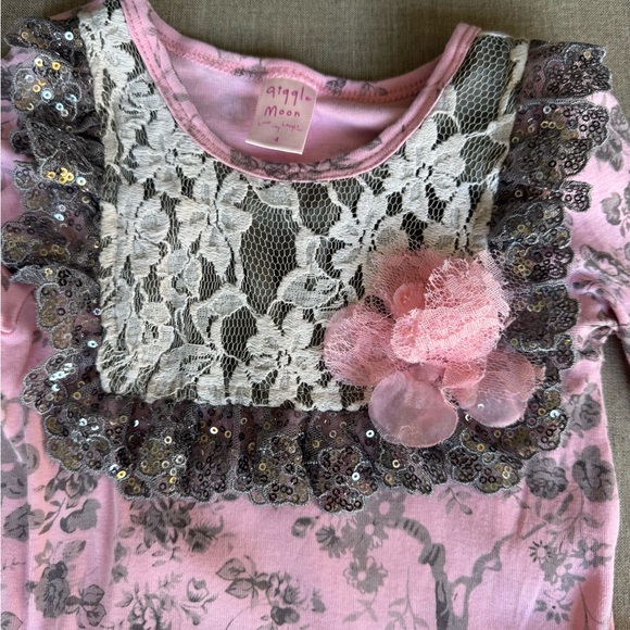 Giggle Moon, Pink & Gray, Floral, Outfit, Size 4 - Picture 3 of 8